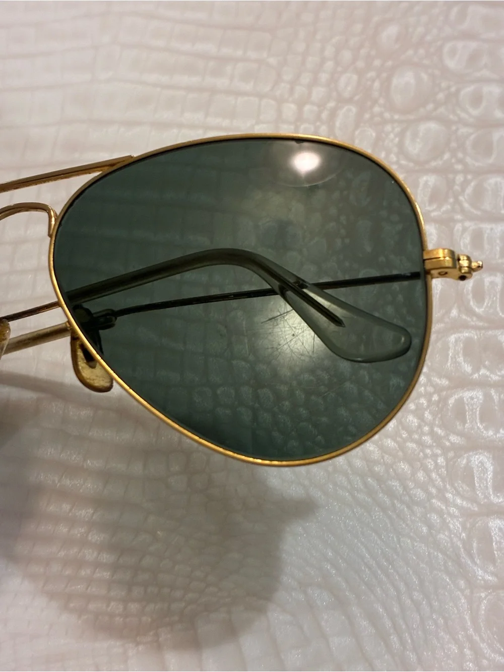 Ray-Ban Gold Aviator Sunglasses with Dark  Lenses 58-14
